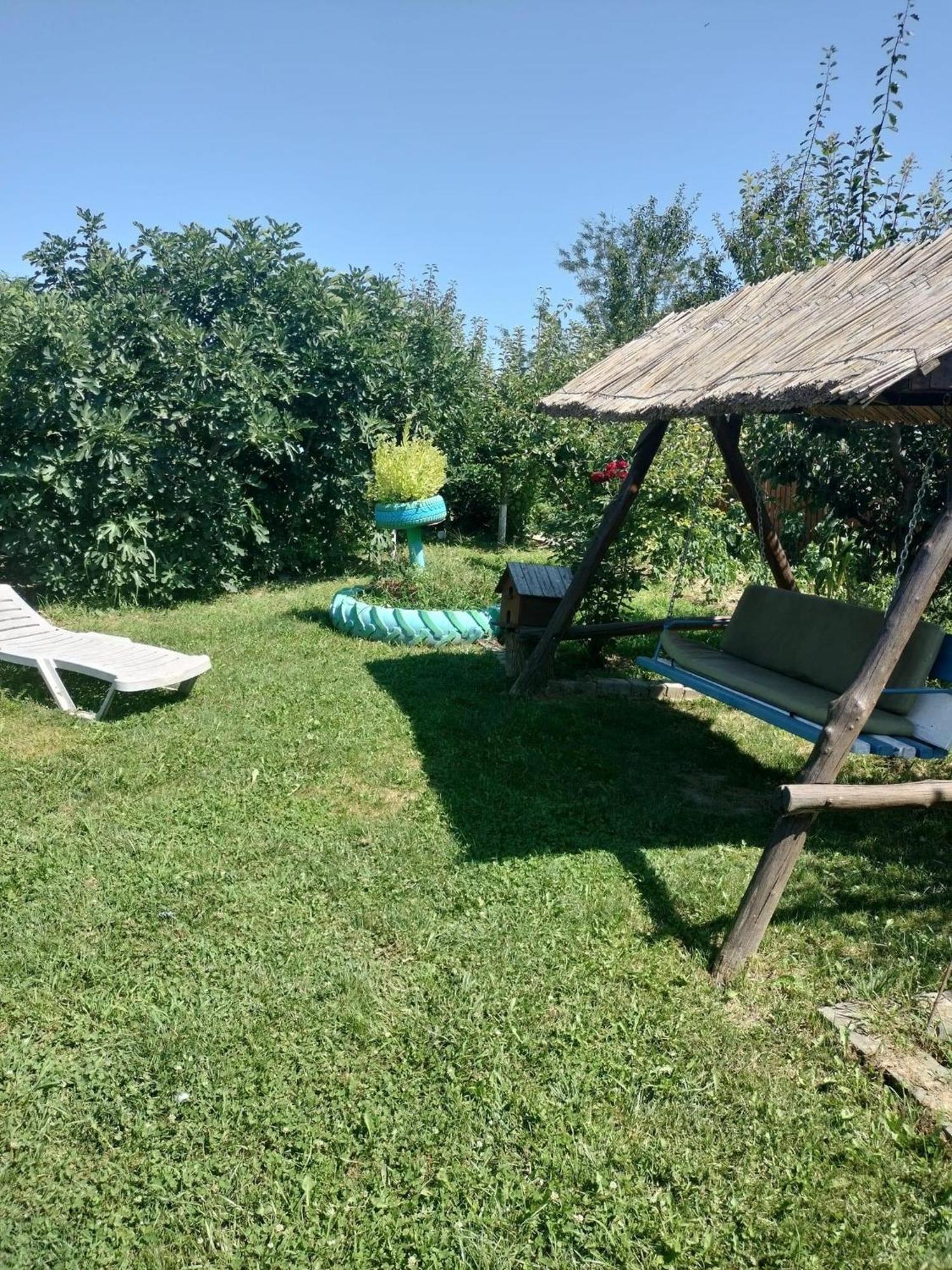 Pensjonat Casa Marcone Partizanii Zewnętrze zdjęcie