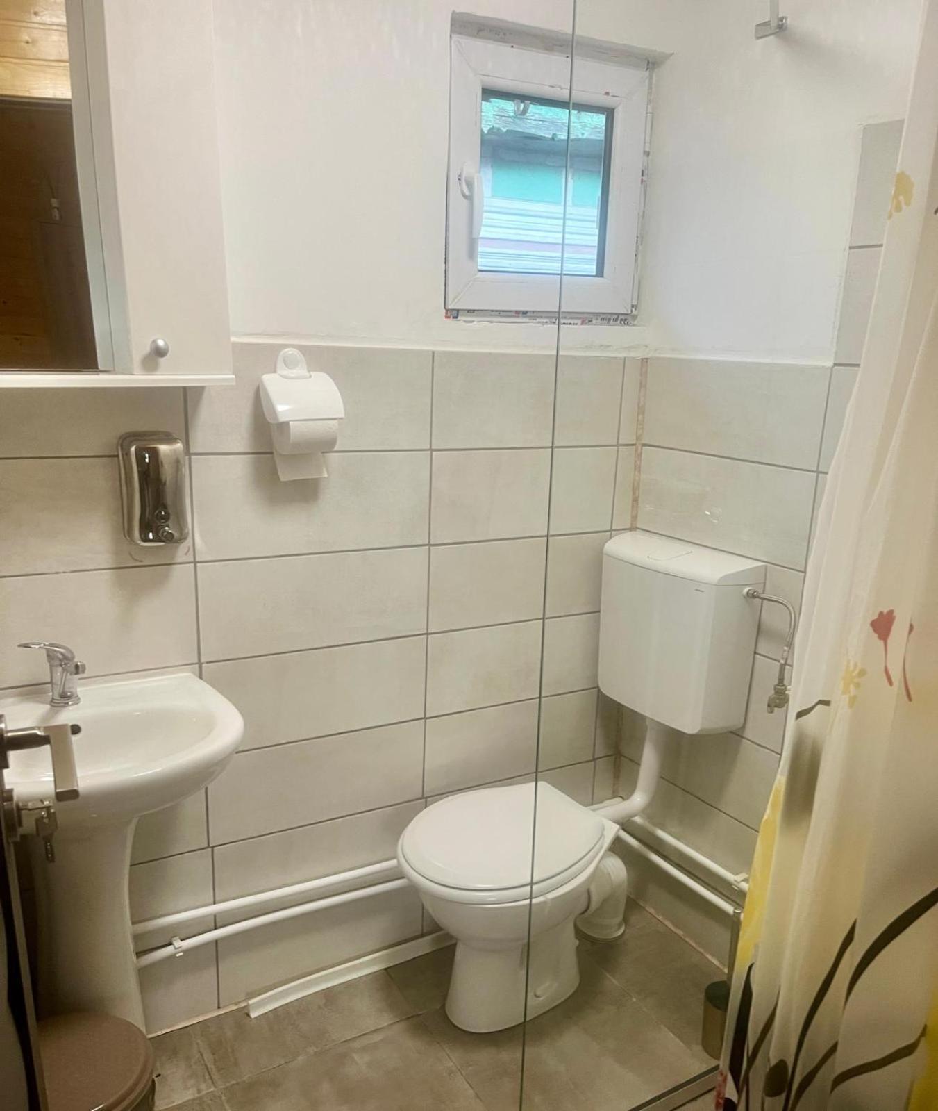 Pensjonat Casa Marcone Partizanii Zewnętrze zdjęcie