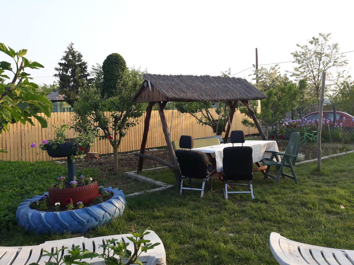 Pensjonat Casa Marcone Partizanii Zewnętrze zdjęcie